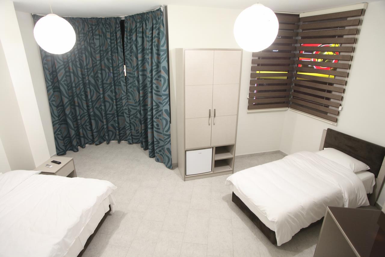 Fjortes Hotell